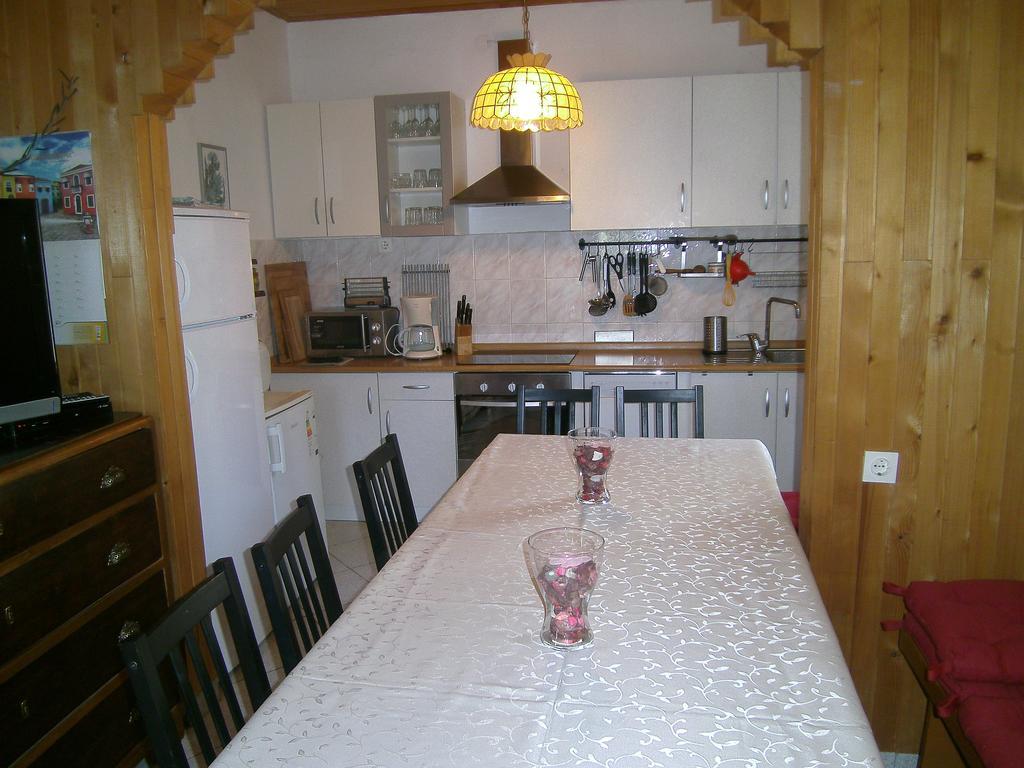Holiday Home Lorraina Stivan ภายนอก รูปภาพ